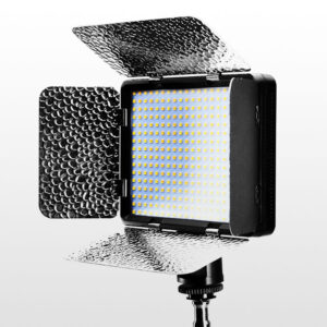 نور ثابت ال ای دی LED-320AS Professional Video Light