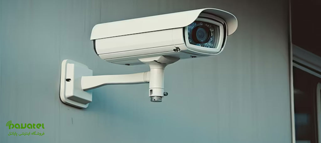 بررسی نیاز به دوربین‌ مداربسته ضد ضربه برای محیط‌های پرتردد در پایاتل