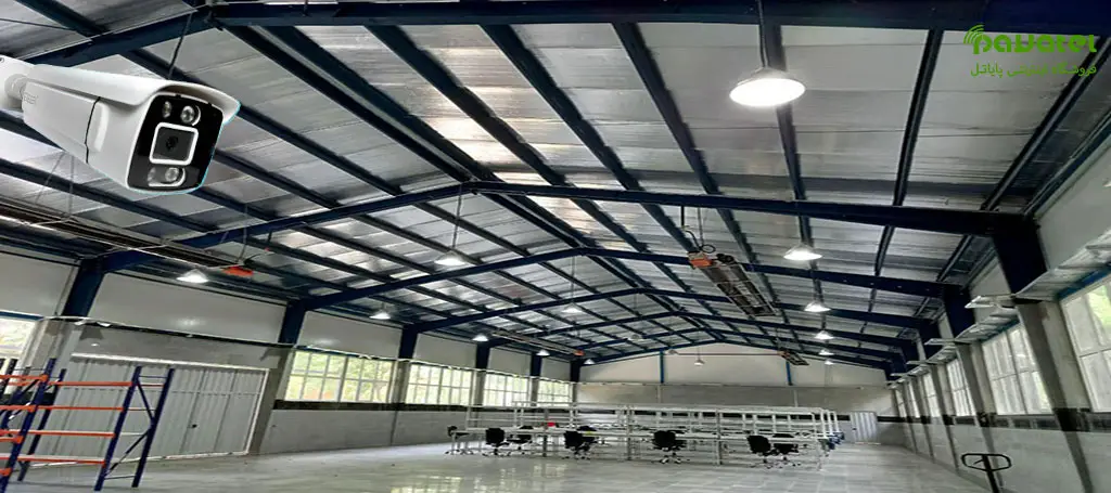بررسی چالش‌های اجرای پروژه دوربین مداربسته در کارخانه و سوله؛ نصب دوربین در کارخانه و سوله، کابل‌کشی صنعتی و ارتفاع بالا در پایاتل